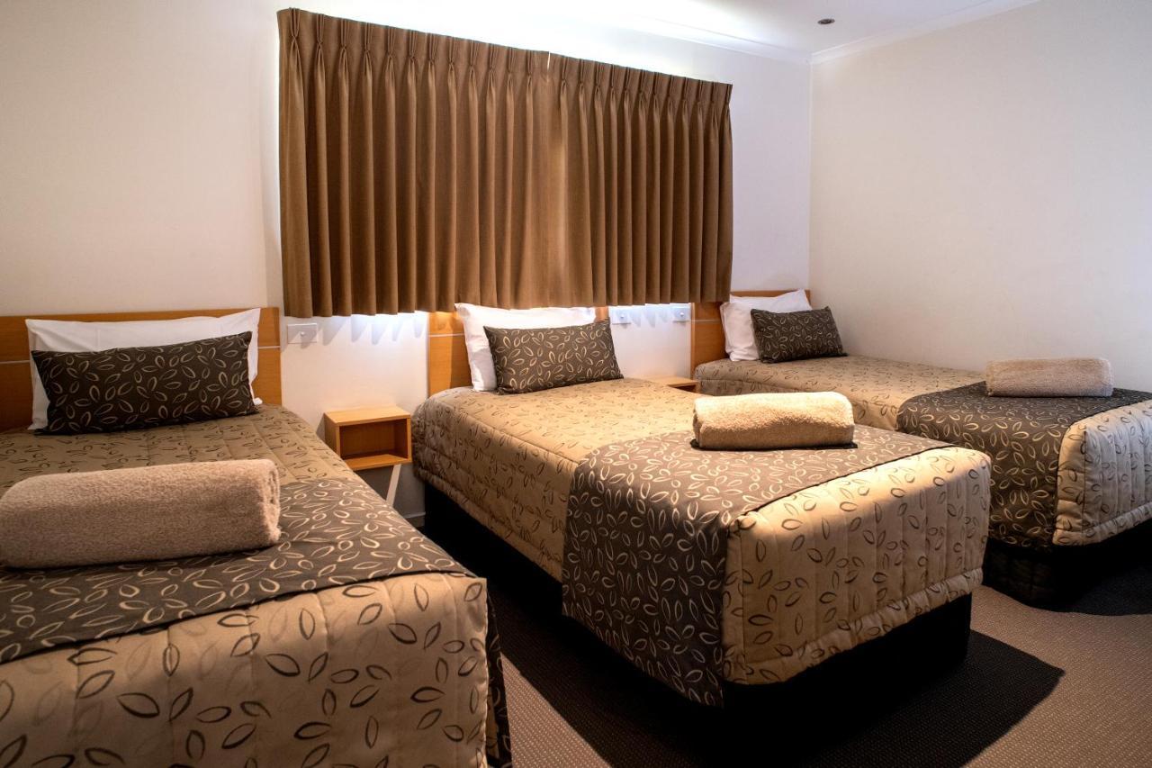 בנדיגו Tea House Motor Inn מראה חיצוני תמונה